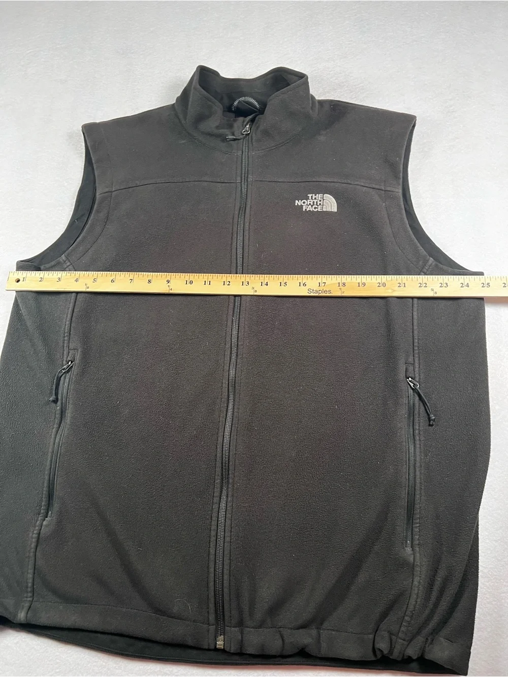 The North Face Men’s XL Black Fleece Vest Full Zip Gorpcore Outdoor Hiking